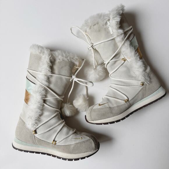 Vintage Y2K Nike Air Pom Pom Suede Satin Faux Fur Snow Boots Size 7.5 - Picture 5 of 7